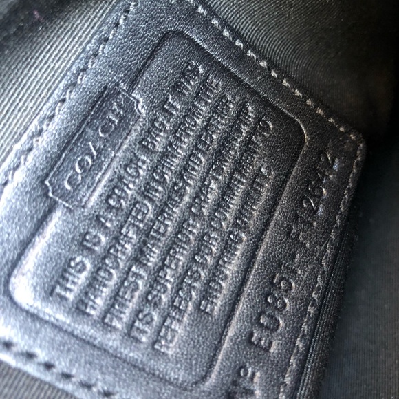 Lovely Coach black and Gray Tote Bag - Picture 7 of 8